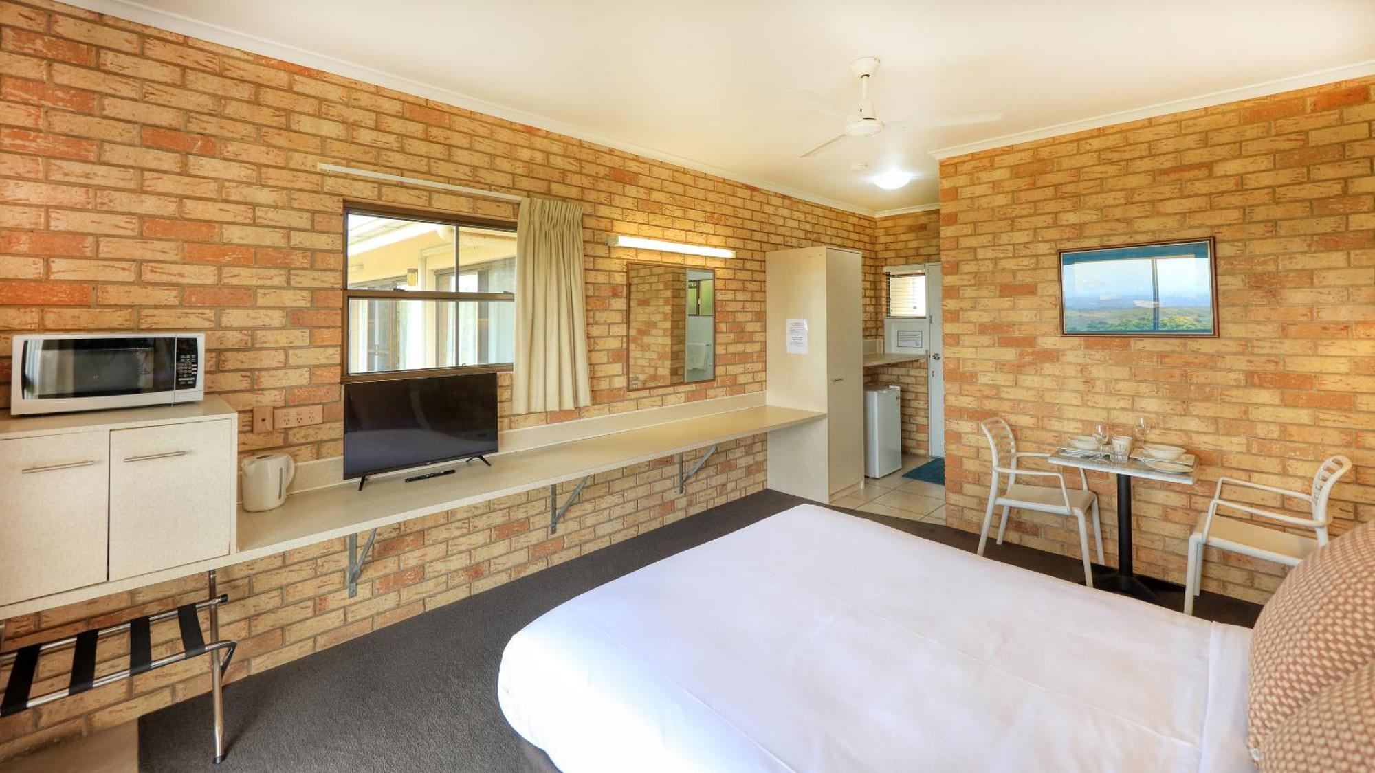 Maleny Views Motel エクステリア 写真